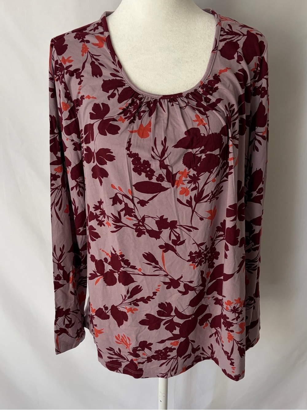 New LOGO by Lori Goldstein Printed Scoop Neck Rayon 230 Top Quail size Small